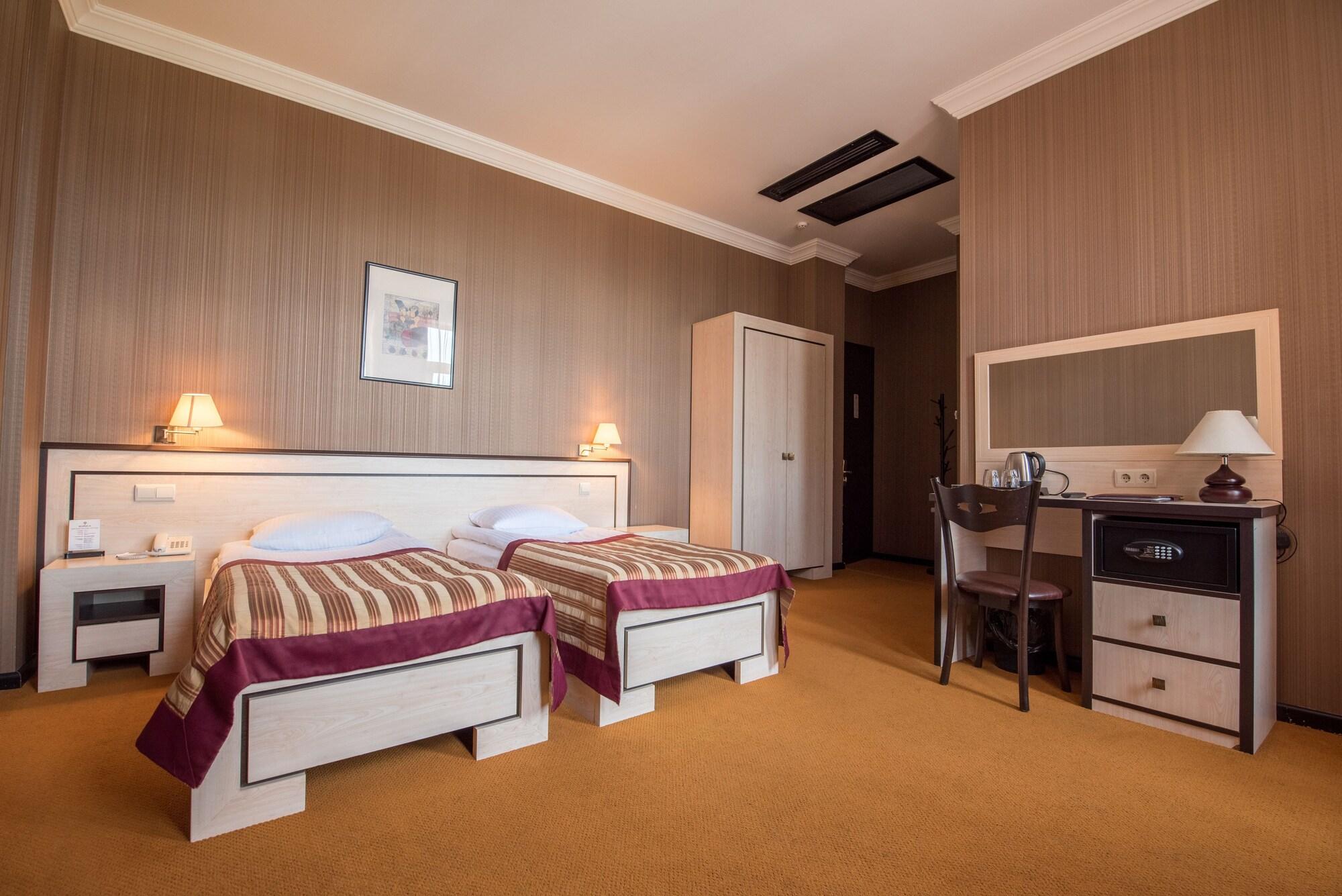 טביליסי Hotel Rikhe Monika מראה חיצוני תמונה