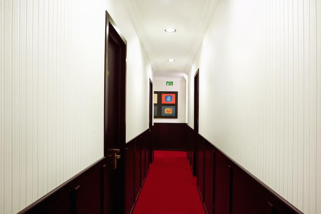 טביליסי Hotel Rikhe Monika מראה חיצוני תמונה