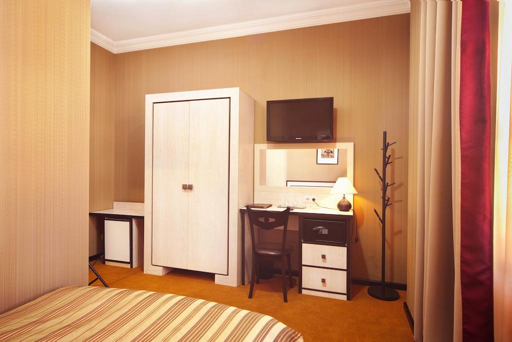 טביליסי Hotel Rikhe Monika חדר תמונה